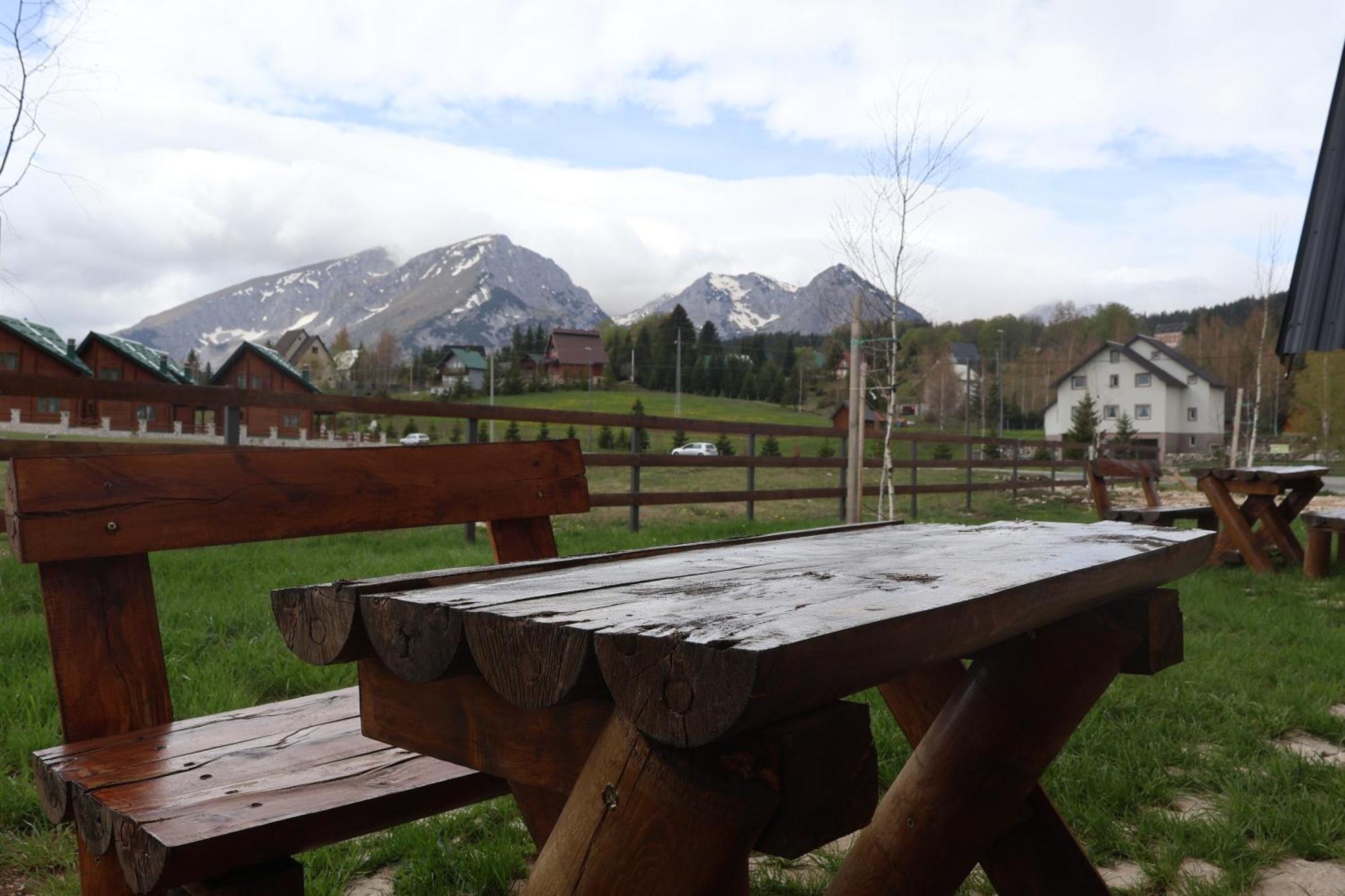 Portes Du Soleil - Zabljak Exterior foto